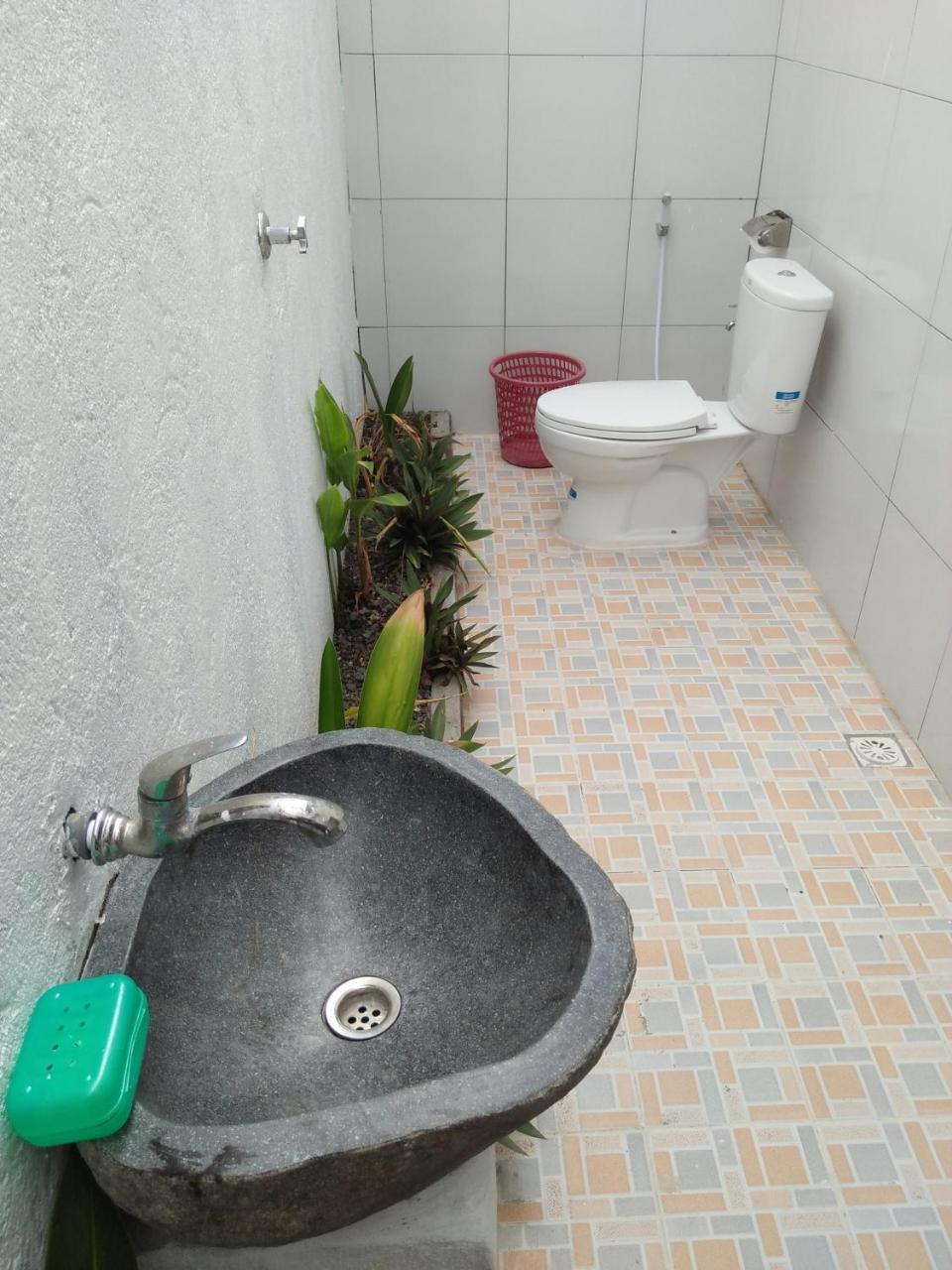 Chemel Homestay Kuta  Kültér fotó
